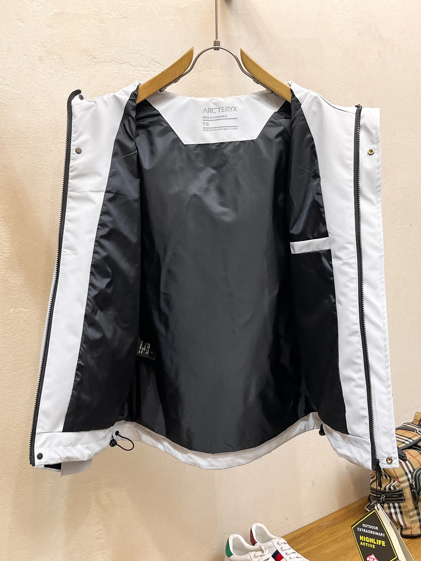 Same Style， ， 2026 New Arrival ，Original Premium Breathable ， ， ， Quality。 ， Sizes：M～3XL